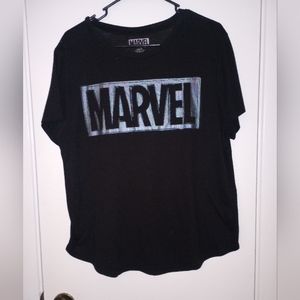Black marvel t-shirt